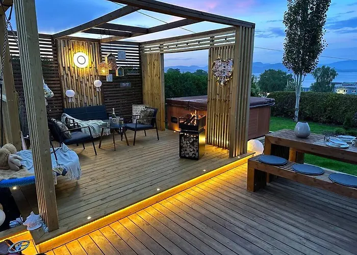 «sea View Finnoy Island» * Stavanger